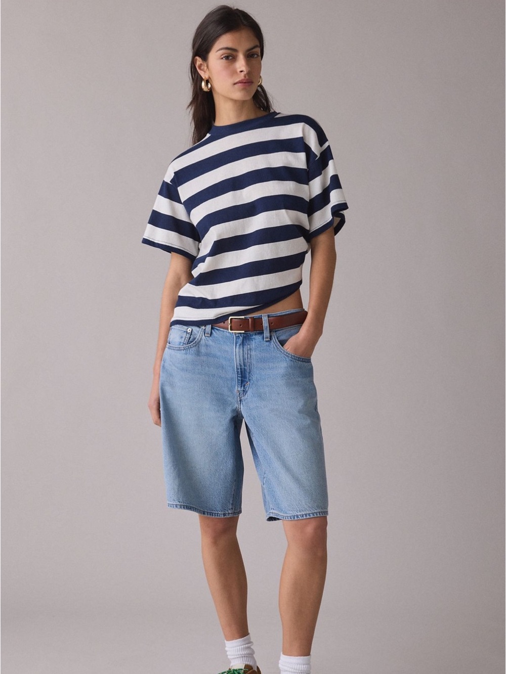Levi’s Baggy Dad Shorts - Picture 5 of 13